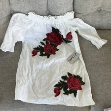 J For Justify Womens Pullover Tunic Top Size S White W Roses Embroidered