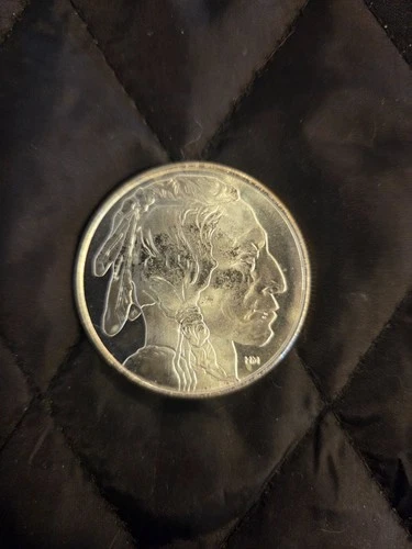 Buffalo Indian Head round silver 1 oz bullion