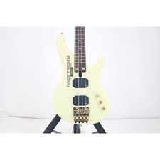 Yamaha MB-I Motion Bass Short Scale 32,3 Zoll kompaktes leichtes Gehäuse