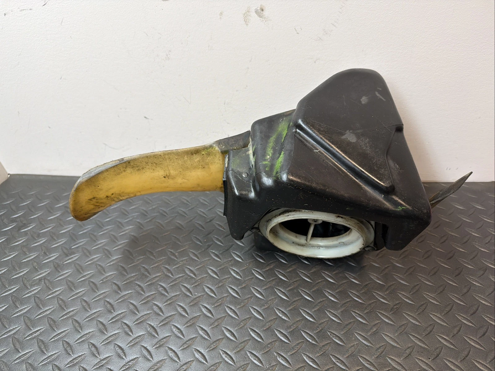 1991-1993 1991 KX80 OEM Air Box With Mud Flap KX 80 Air Filter Intake Housing