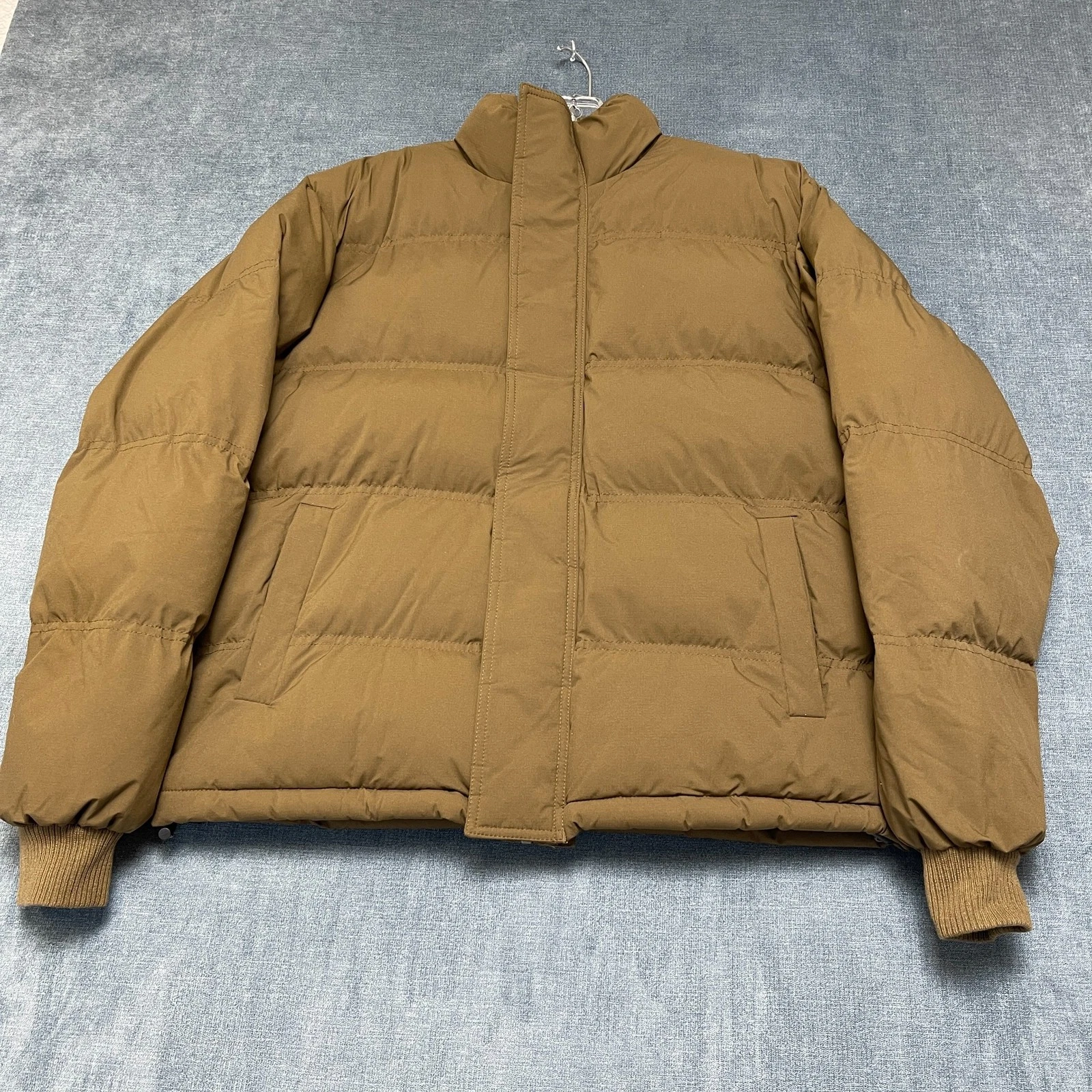 Yanthirteen Puffer Jacket Mens Tan Quilted Mock Neck Snap Front Hiking Outdoor