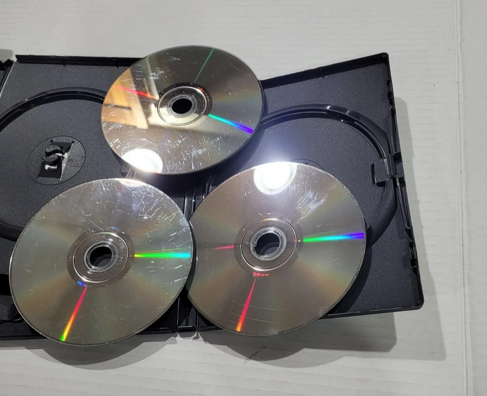 SpongeBob Squarepants: The Complete First Season (3-Disc DVD 2003) - Image 4 of 4