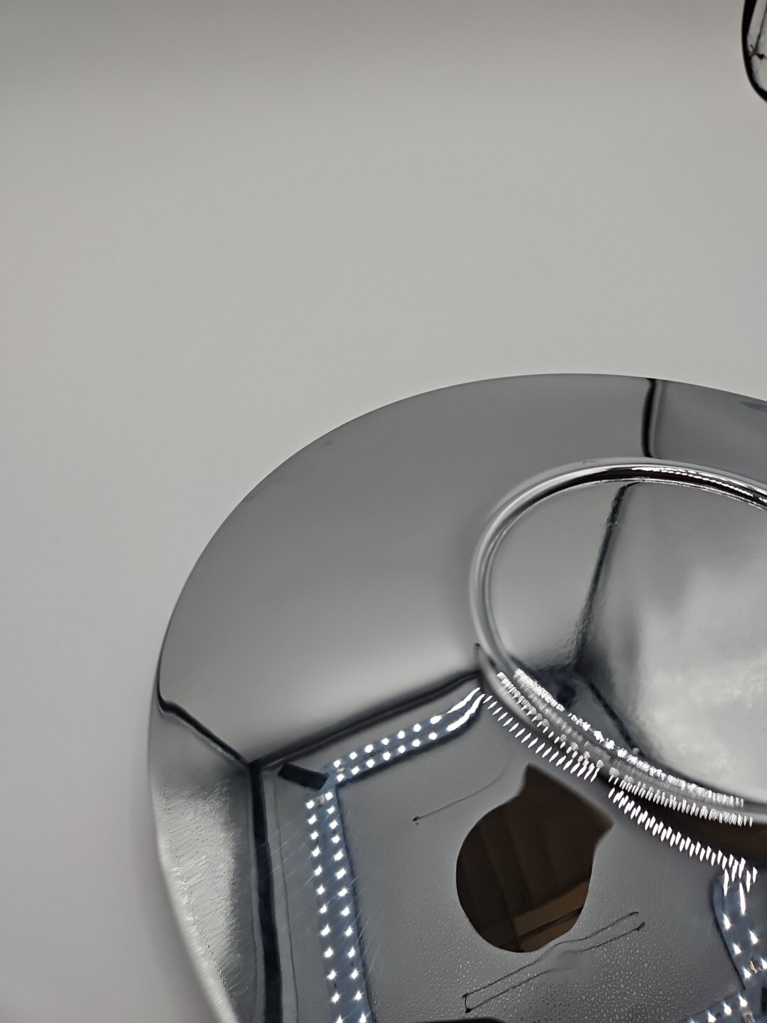 BENTLEY & ROLLS ROYCE HUB CAP-CHROMED (RH20643)