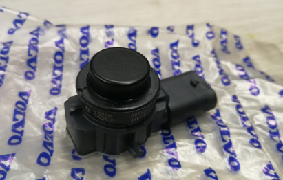VOLVO XC40 Front Bumper Park Assist Centre Sensor 32209358