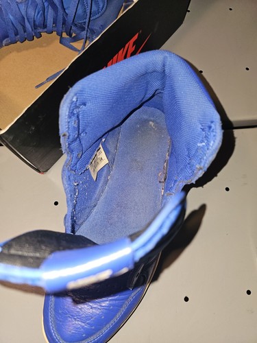 Jordan 1 Retro High OG Hyper Royal 2018 Mens 555088-401 size 11.5 - Picture 21 of 24