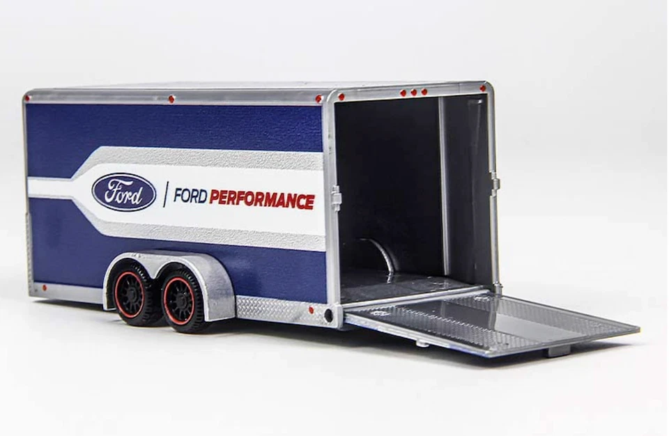 Maisto 1:64 2021 Ford F150 Raptor Trailer 1993 SVT Cobra Diecast Model Car - Image 2 of 4