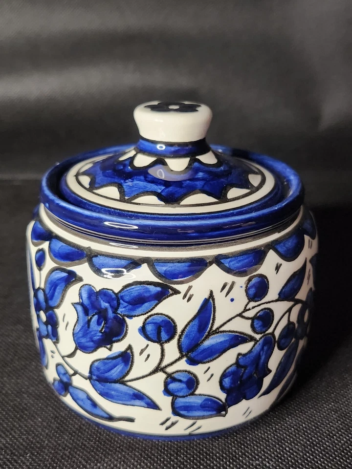 Olla de ahorro de cerámica pintada a mano pequeña vintage Foto 2 de 4