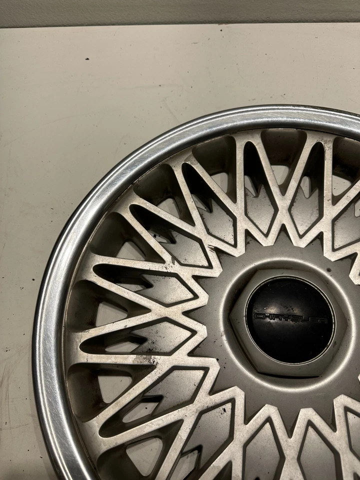 Chrysler Concorde LHS 1993-1995 New Yorker 15" tapacubos OEM plateado Foto 4 de 4