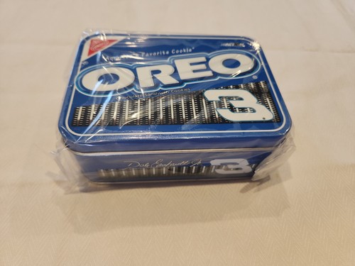 OREO EARNHARDT DALE DIECAST TIN SET (2) GOODWRENCH RITZ 18K WHITE GOLD 1:64 NIB - Picture 3 of 9