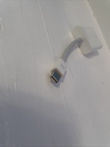 Apple OEM Original (A1307) Mini DisplayPort to VGA Adapter - White (MB572Z/B) - Picture 2 of 3