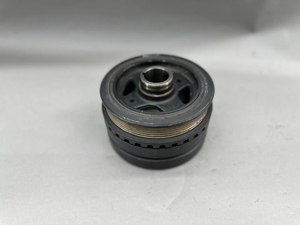 08-14 LEXUS IS-F 5.0 ШКИВ КОЛЕНЧАТОГО ВАЛА ДВИГАТЕЛЯ ГАРМОНИЧЕСКИЙ БАЛАНСИРОВЩИК ISF IS F Y3845 - Изображение 3 из 4