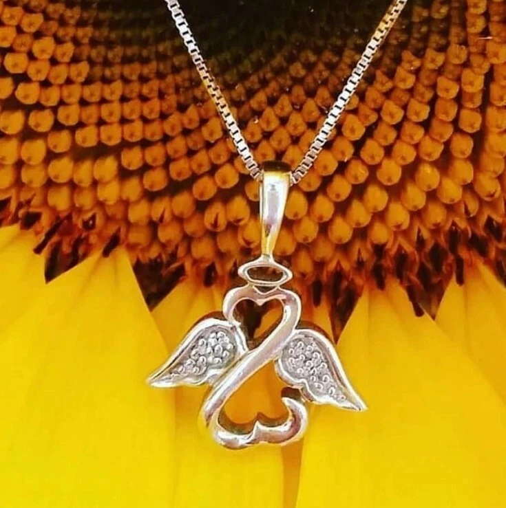 925 silver necklace - carved angel, heart with clear diamond | Jewelry Eshop