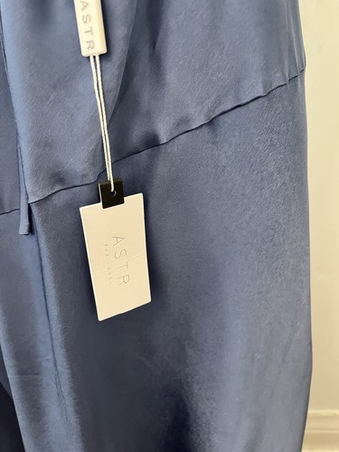 Nwt ASTR the Label Gaia Dress in Denim Blue Slip Midi Satin Silky Size Medium - Picture 4 of 8