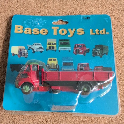 Base Toys Very Rare 1:76 Leyland FG Flatbed Truck - Red TL02