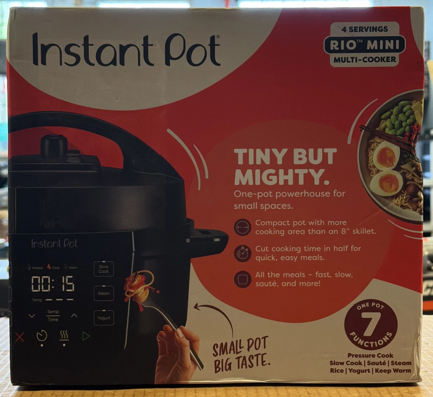 (Z288) New Instant Pot 4QT RIO Mini 7-in-1 Multi-Cooker Pressure 4 Quarts Black