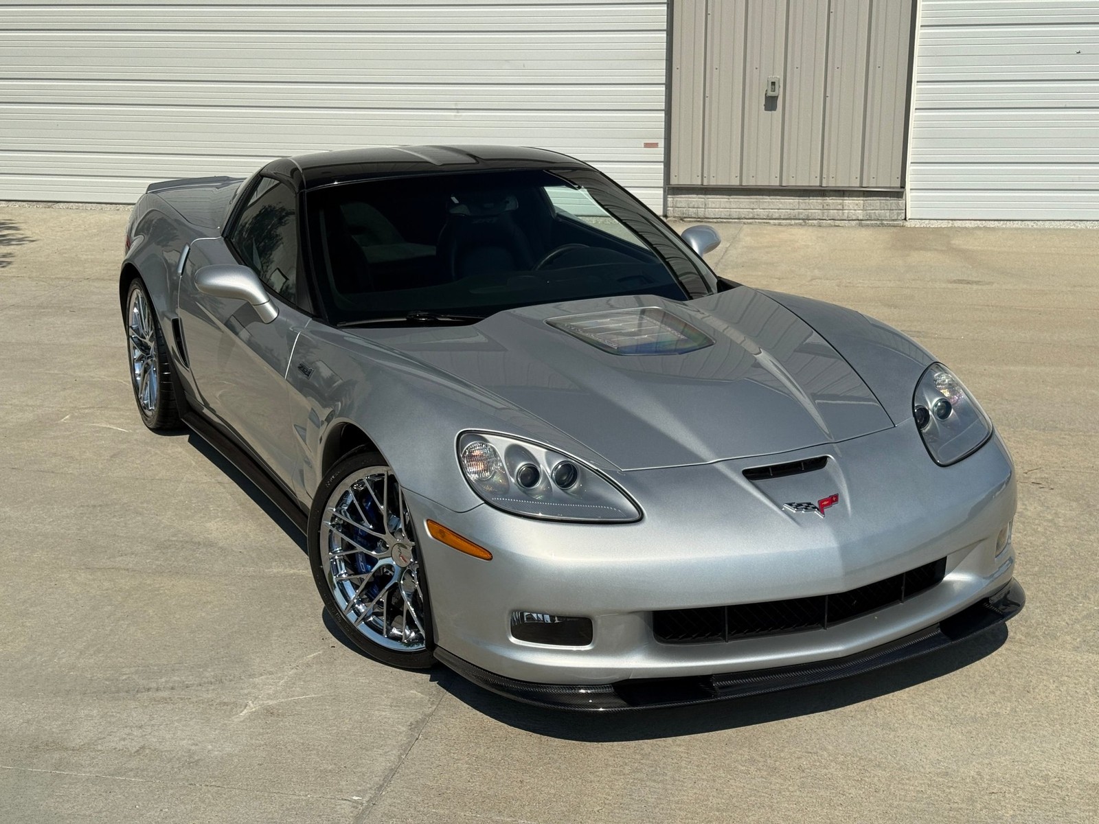 2010 Silver Chevrolet Corvette ZR1 3ZR | C6 Corvette Photo 3