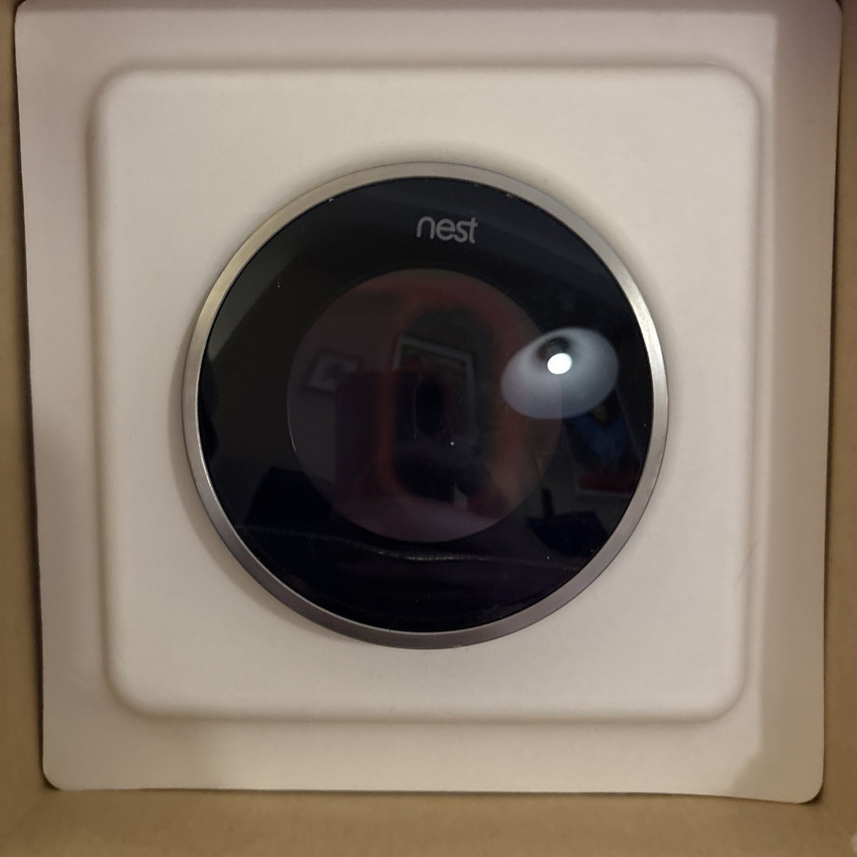 Nest 01A 1st Generation Learning Programmable Thermostat - Silver 
