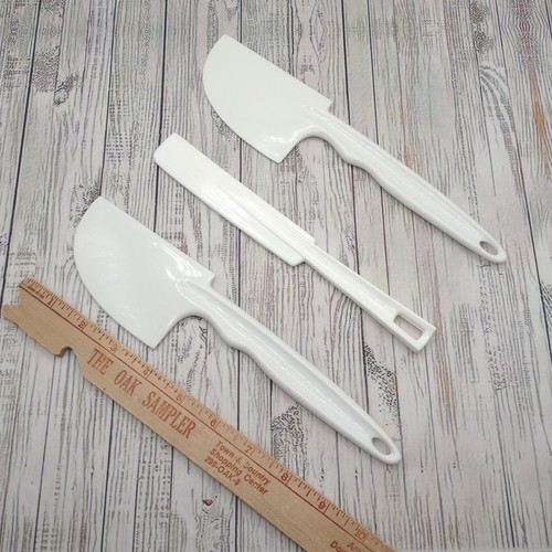 Cuisinart Spatula DLC-650 & Small Hard Plastic Processor Bowl Scraper Mixed Lot - Picture 5 of 22