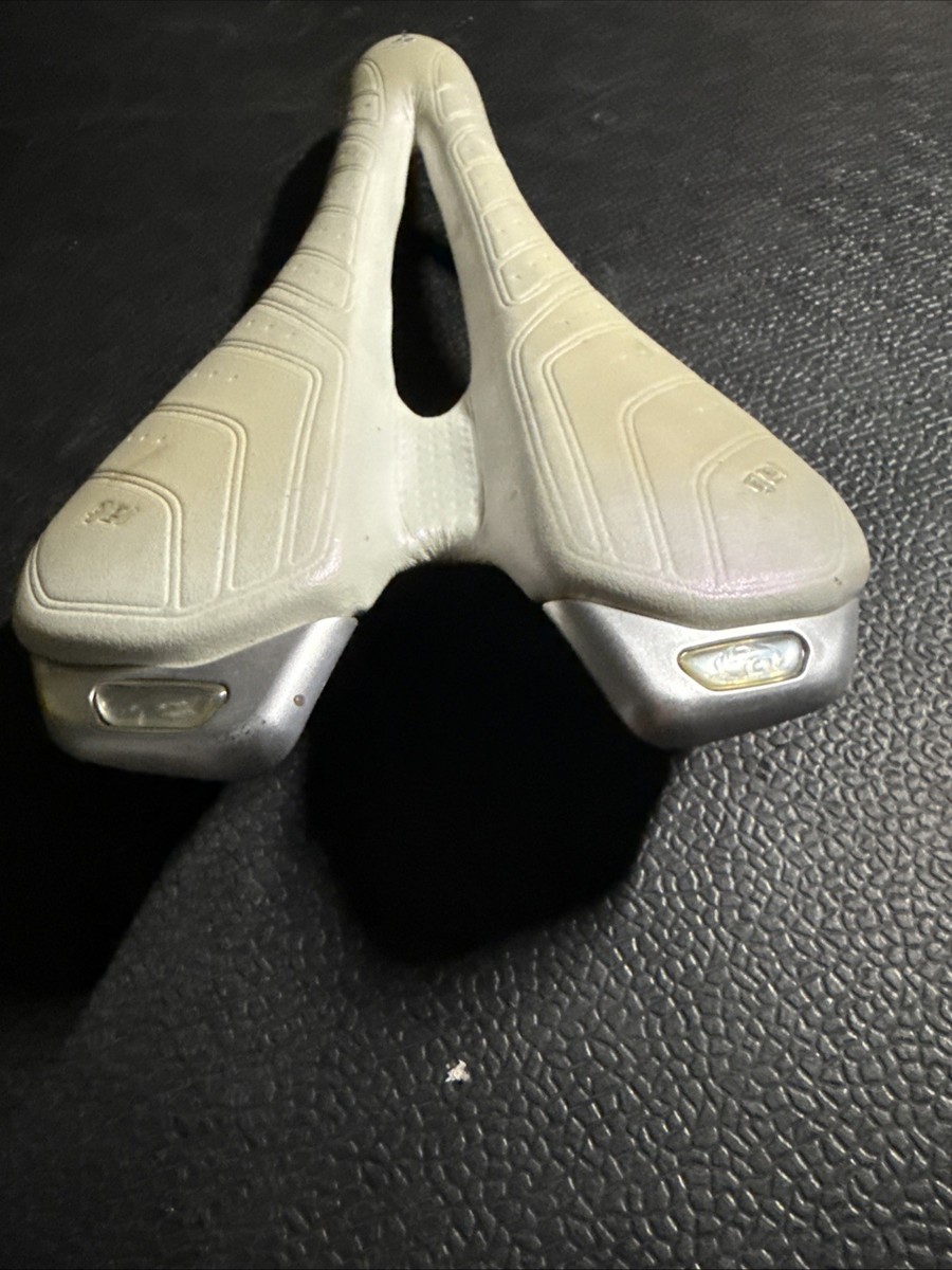 Specialized Toupe Gel 143 Mm Racing Road Saddle White Ti Rails | eBay