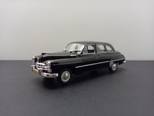 1:43 GAZ 12 ZIM 1952 schwarz Limousine Modellauto 