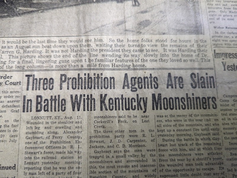 AUG 11, 1923 NEWSPAPER #2562-  PROHIBITION AGENTS SLAIN BY KENTUCKY MOONSHINERS 