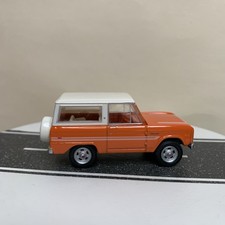Greenlight Country Roads 1976 Ford Bronco Explorer Orange White Roof 1:64 NM