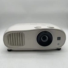Epson Powerlite Home Cinema 3000 1080p 3D projector H653A - 2370 hours