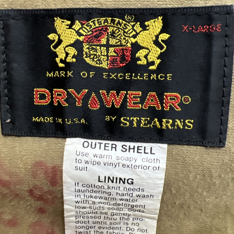 Vintage 1980s Camo Stearns Dry Wear PVC Hooded Hunting Rain Jacket Mens