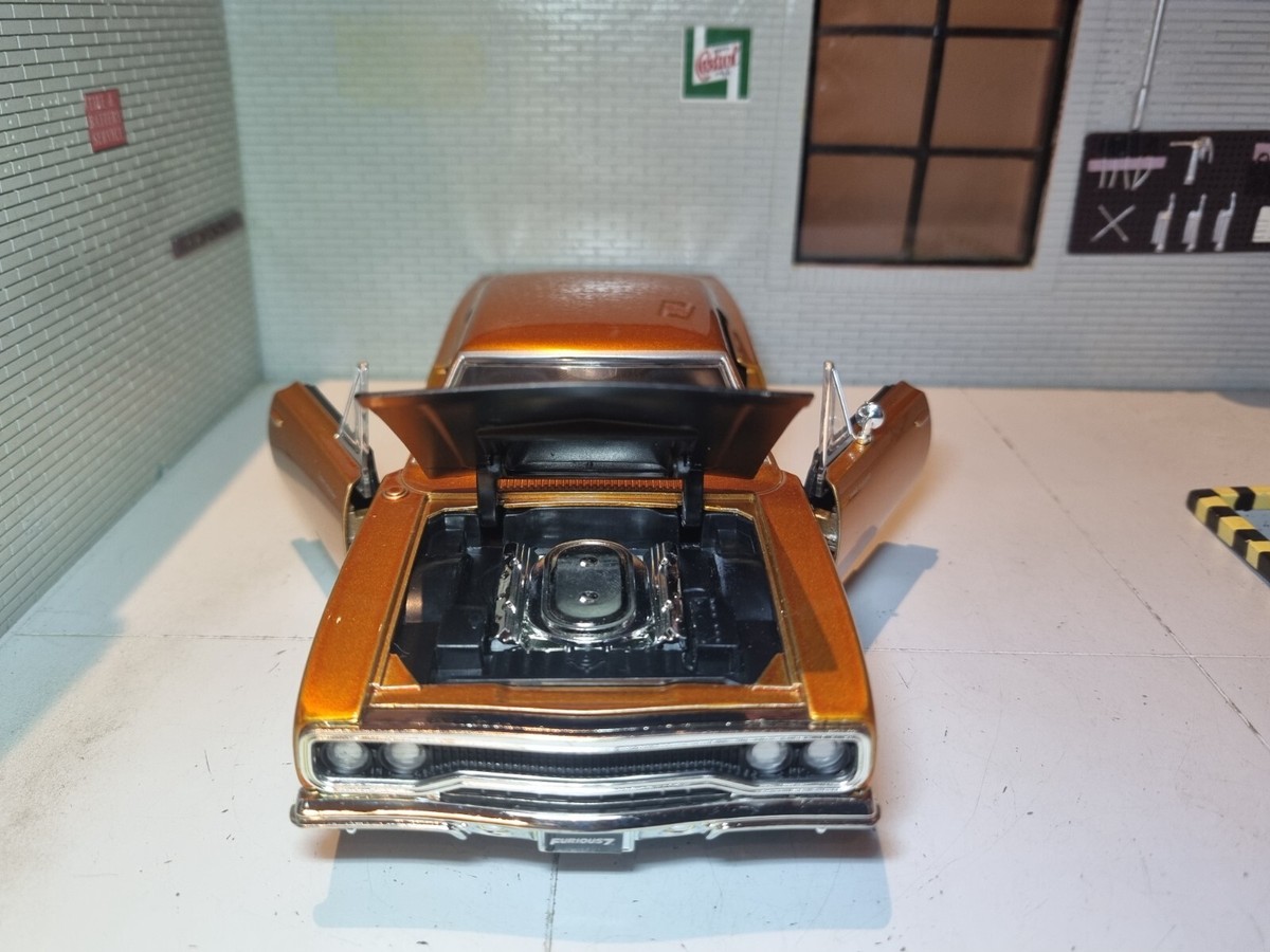 Maquette voiture Fast And Furious 1970 Plymouth Road Runner 1:18