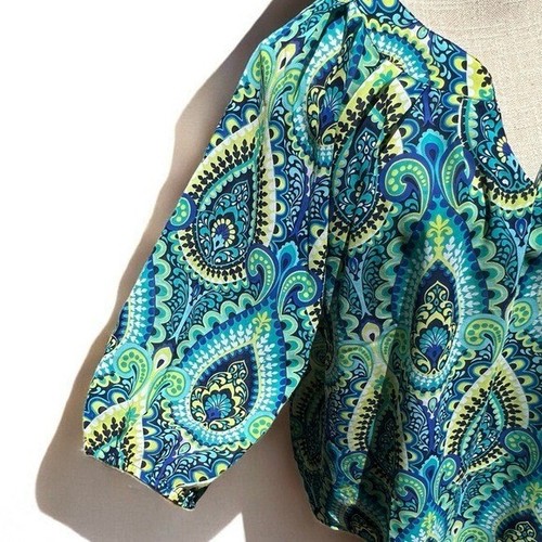🌻Buckhead Betties Green Turquoise Tessa V-neck Top Blouse Size XL. - Picture 3 of 8