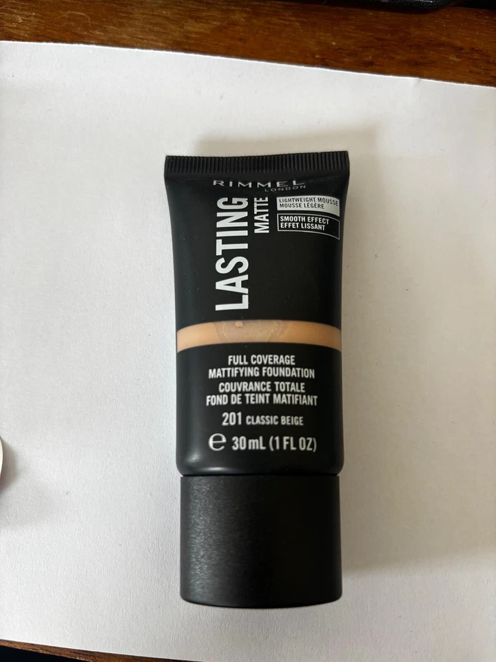 Rimmel Lasting Matte Full Coverage Light-weight Foundation *variety of shades* - Image 3 of 4