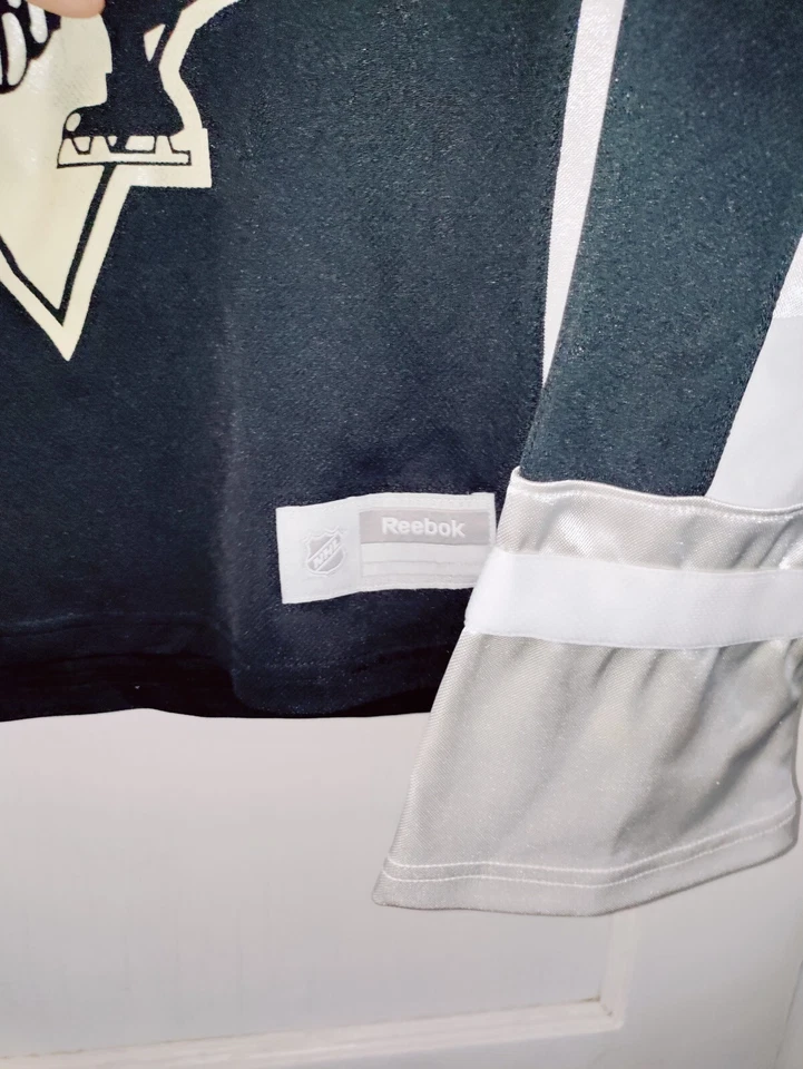 Camiseta deportiva de hockey Reebok NHL para mujer talla mediana Pittsburgh Penguins Foto 3 de 4