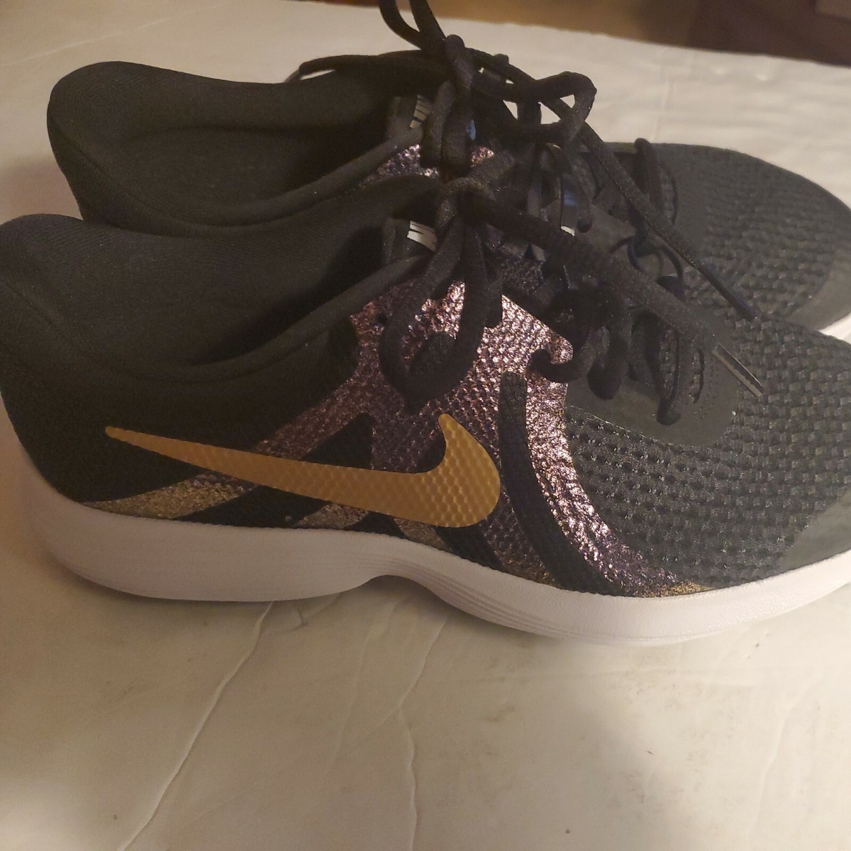 Nike Revolution Black/pink/gold Running Shoes Sneakers Size