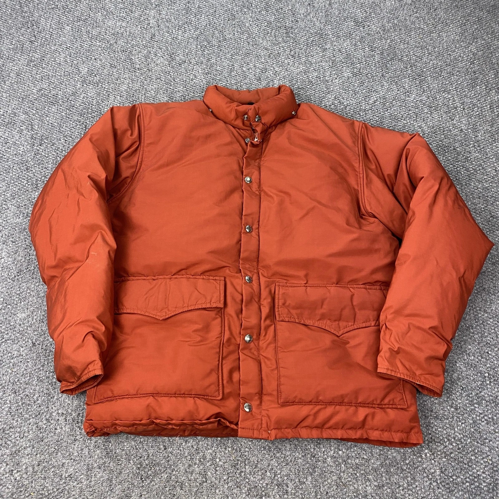 Woolrich Jacket Mens Medium Rust Orange Insulated Puffer Snap Front Zip Pockets