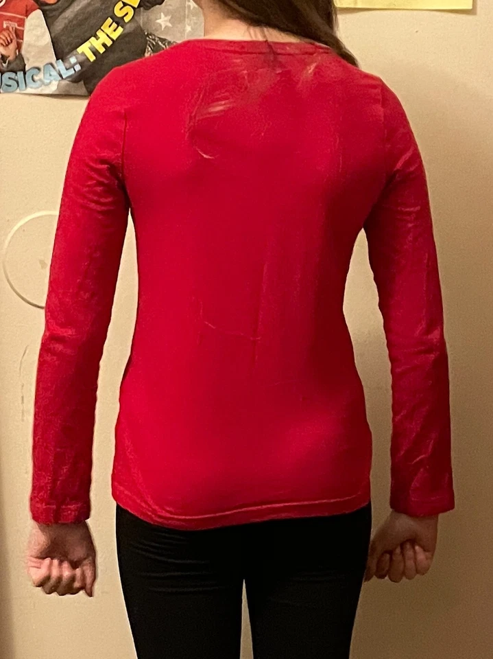 CAMISA CORAZÓN ROJO NIÑOS Foto 3 de 4