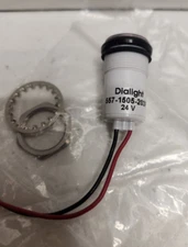 NEW OLD STOCK! DIALIGHT 24V PANEL MOUNT RED INDICATOR LIGHT 557-1505-203F