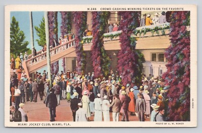 Crowd Cashing Winning Tickets on Miami Jockey Club Miami Florida c1936 Postcard