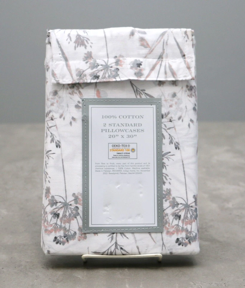 Fundas de almohada estándar Rachel Ashwell florales botánicas flores silvestres gris rubor cabaña Foto 2 de 4