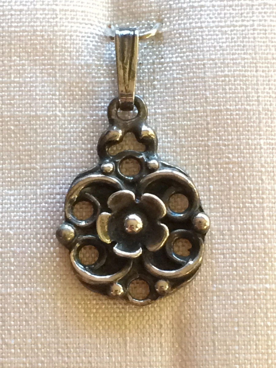 Ciondolo Charms pendente a forma di giraffa 17 x 7 mm 1 pz in ottone per le tue creazioni!! Gioie d'Oriente