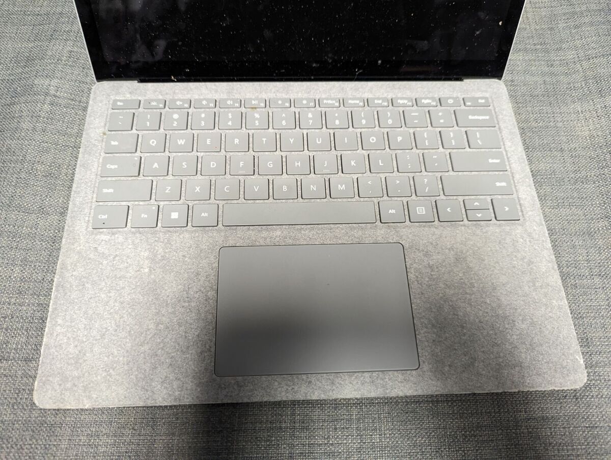 Microsoft Surface Laptop 4 13.5” Touch AMD Ryzen 5 8GB 256GB Microsoft Surface Laptop 4 13.5” Touch AMD Ryzen 5 8GB 256GB