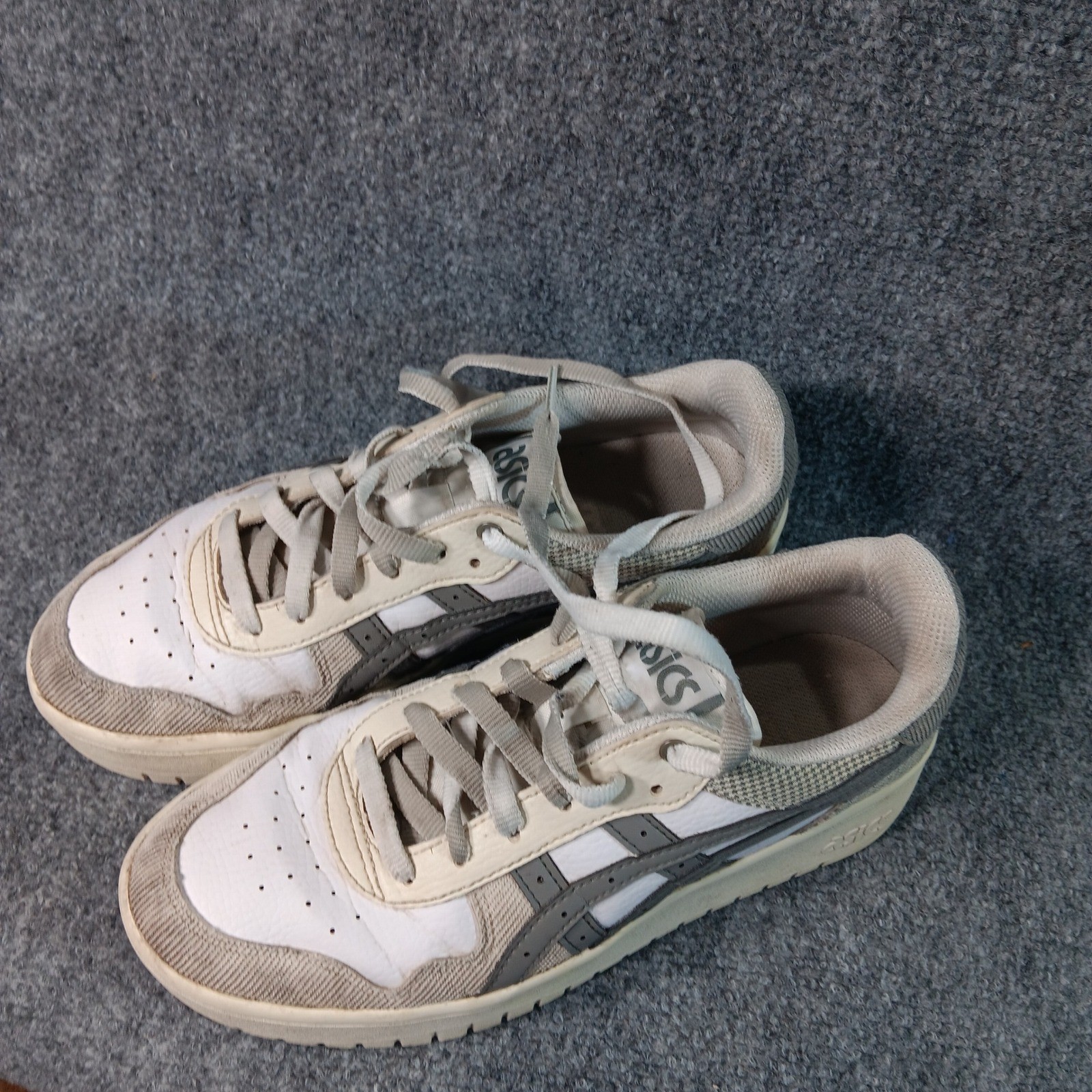 ASICS Low Top Sneakers White Grey Lace Up Athletic Shoes US 8.5 EU 40 UK 6.5 thumbnail 14