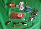 Vintage lot fishing lures and Tackle in Primitive metal box, California  — photo 4