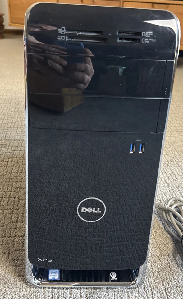 Dell XPS 8900, Intel Core i7-6700 @3.40Ghz, 16GB RAM, 1TB SSD, Win 10, Teclado Foto 2 de 4