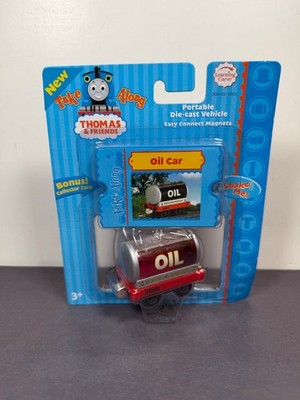 Thomas & Friends Tank Engine Take Along OIL CAR 2005 Learning Curve Train
