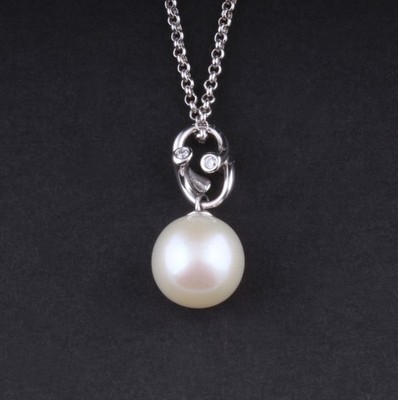 Georg Jensen Gold Pendant # 1513 Magic. Diamonds / Pearl. 18 Ct. R. Overgaard