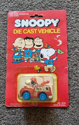 SNOOPY DIECASY VEHICLE FIRE TRUCK ENGINE TOY 1970's | eBay Australia