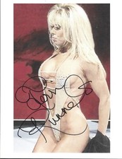 M3927  VERY SEXY Terri Runnels   Autographed  Wrestling Photo w/COA