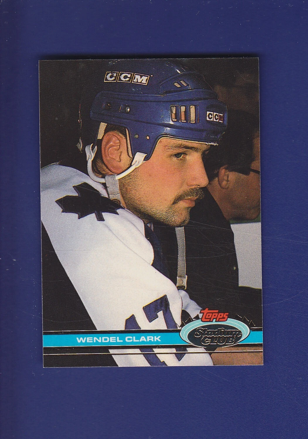 Wendel Clark 1991-92 Topps Stadium Club Hockey #124 (MINT) Toronto Maple Leafs