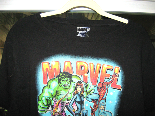 T-shirt grafica Marvel Comics XL Hulk Spiderman e altro - Foto 2 di 4