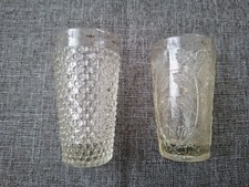 2x Glas 1. Weltkrieg Patriotisch Blumen, Weintrauben, Rebe. Lot 